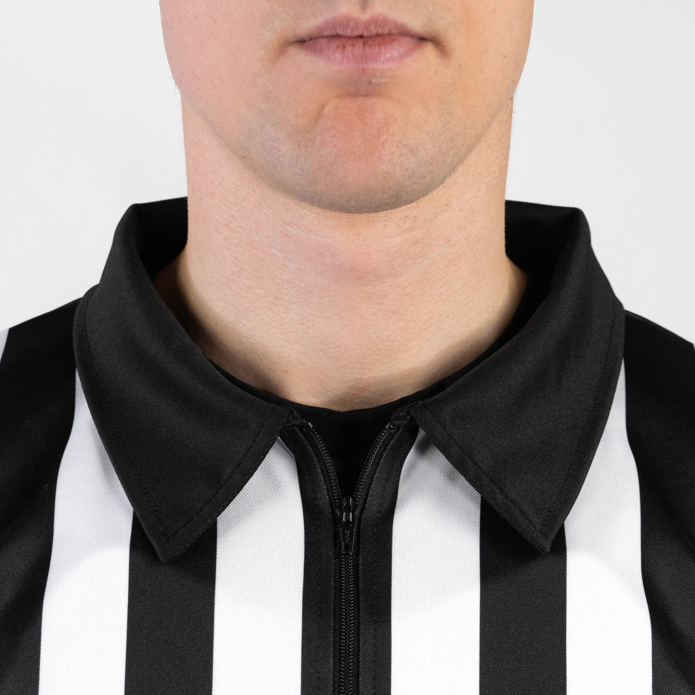 Zebrasclub ZL1 hockey referee jersey with snaps close up collar
