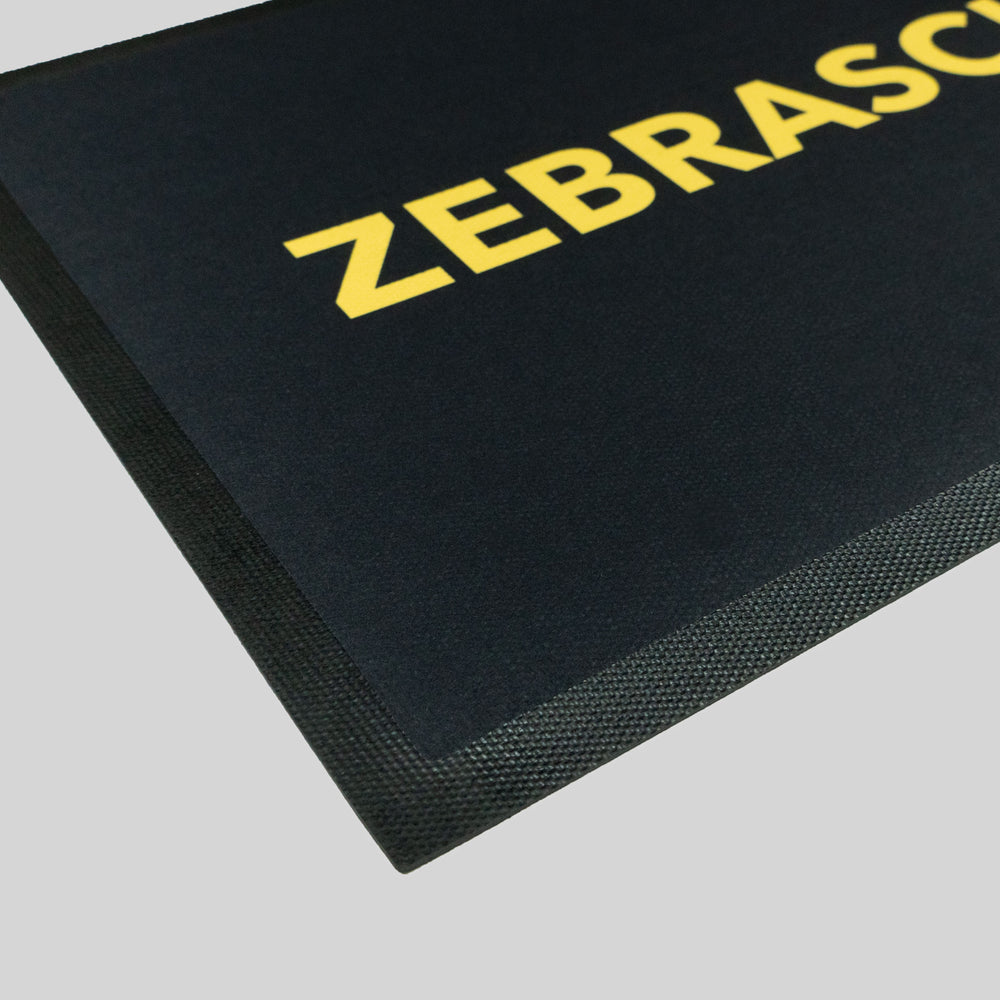 Zebrasclub ZSM1 hockey referee skate mat close view