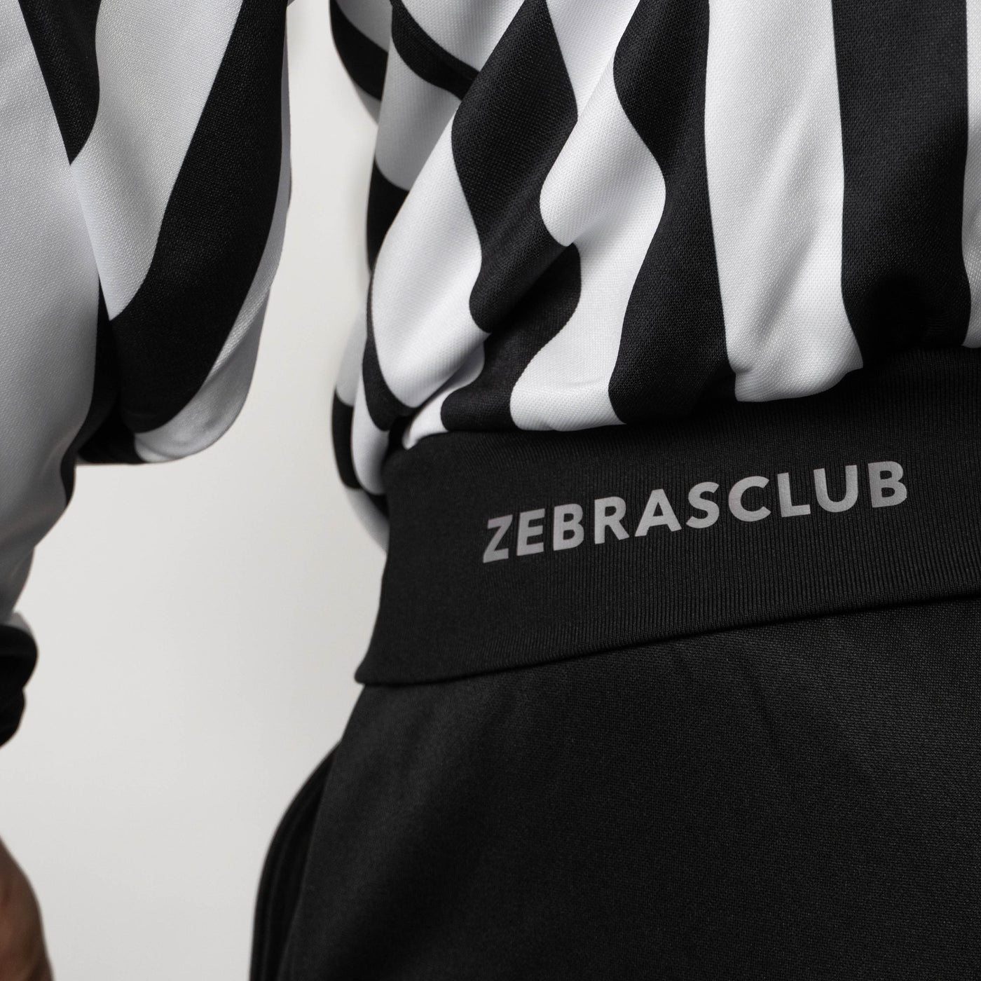 Zebrasclub ZL1 hockey referee jersey with snaps logo on waistband