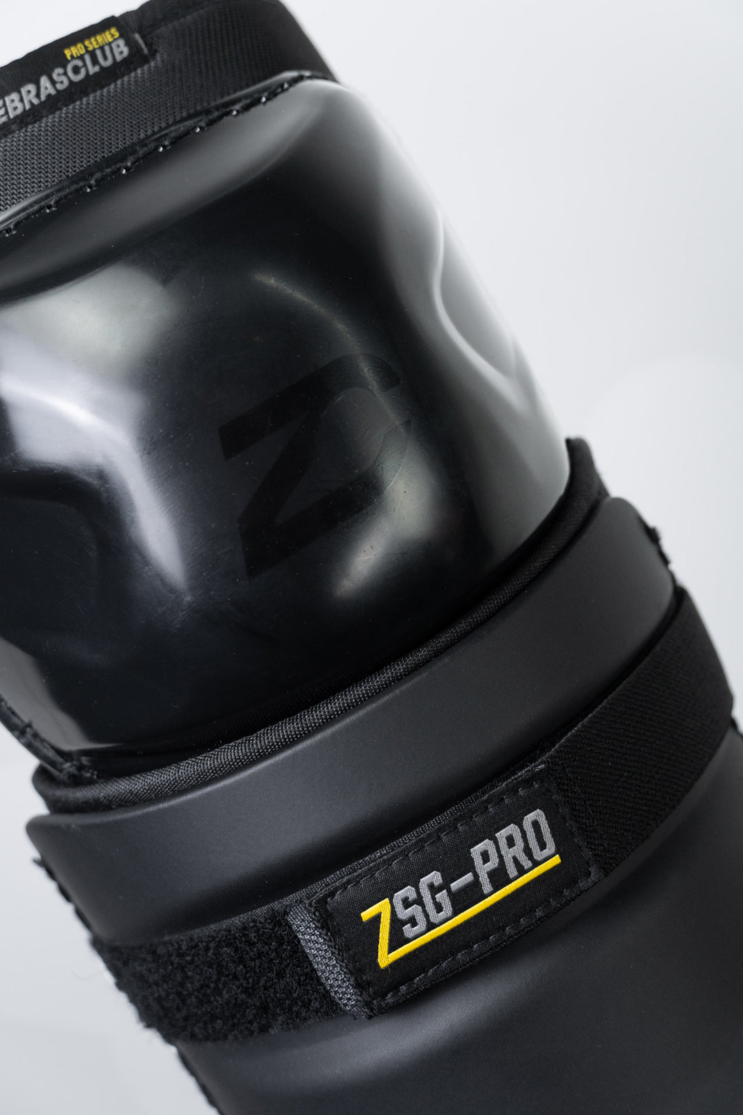ZSG-PRO HOCKEY REFEREE SHIN GUARDS