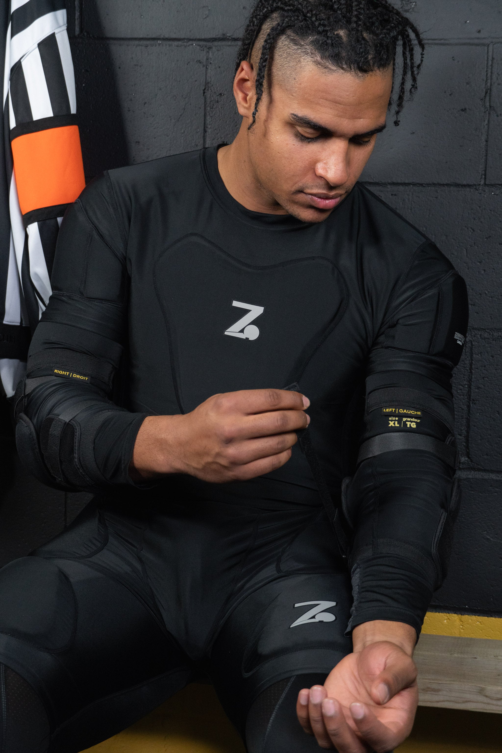 Zebrasclub ZEP-PRO Hockey Referee Sleeve Elbow Pads - Black Edition