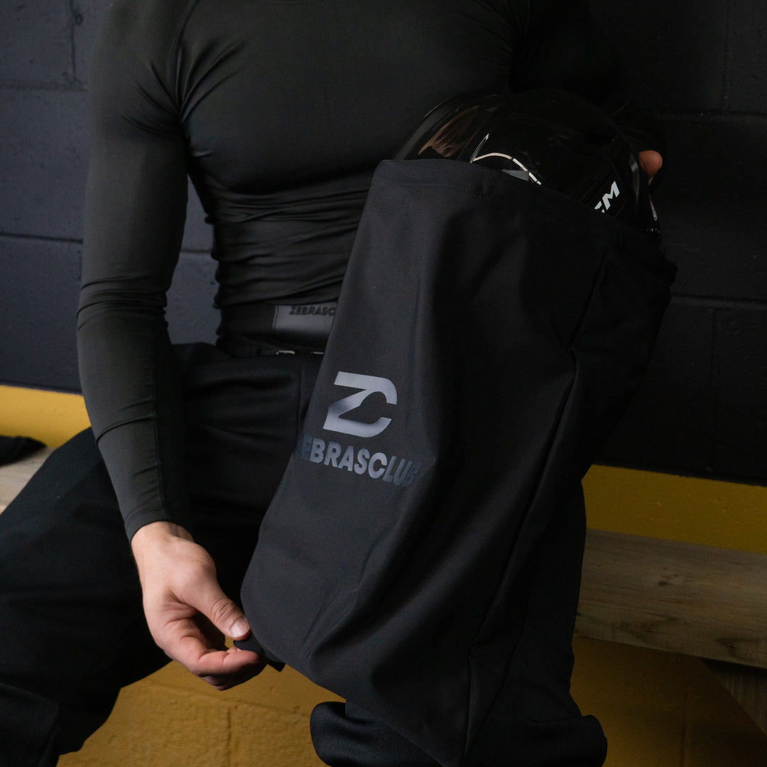 Zebrasclub helmet bag 2025 removing helmet