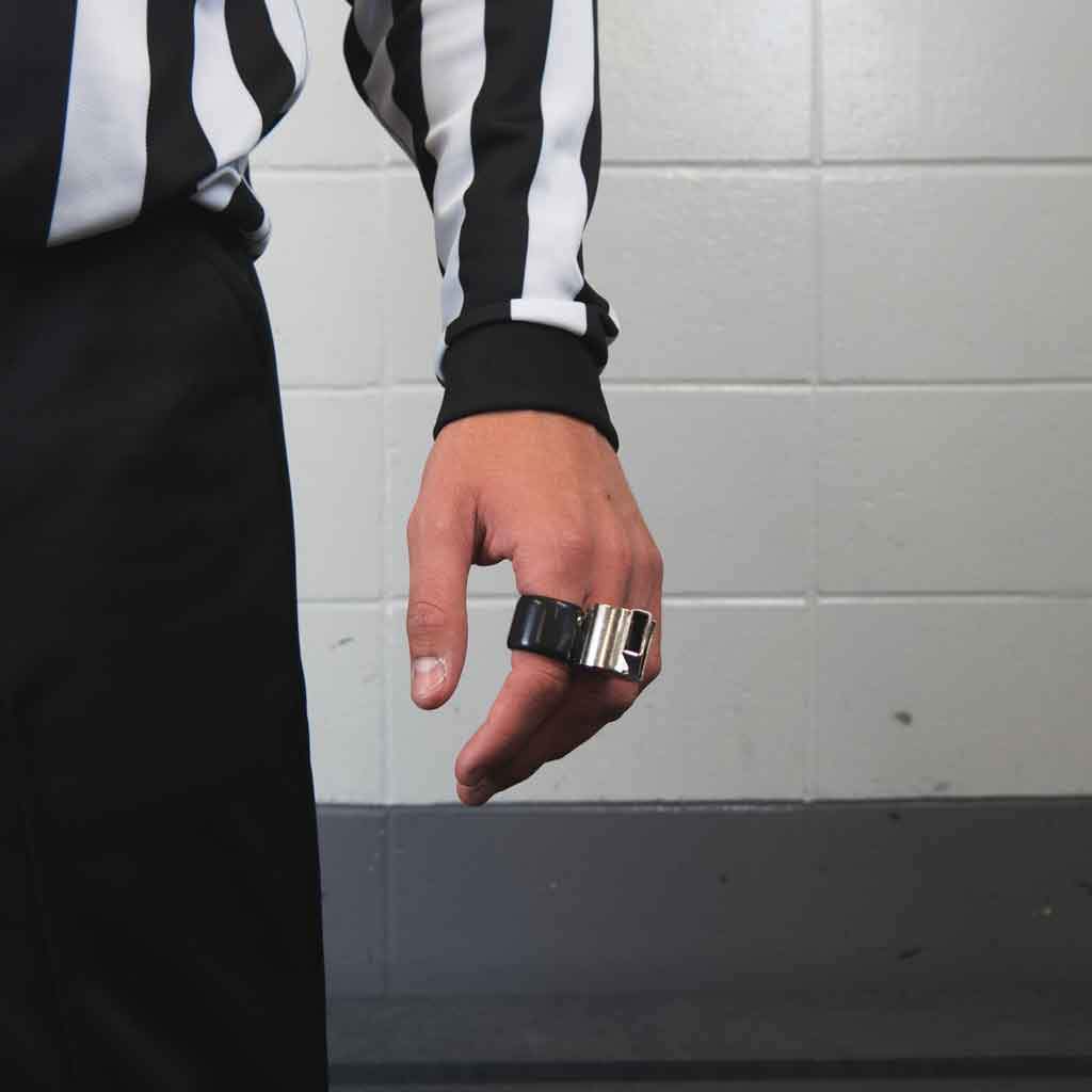 Zebrasclub beginner hockey referee kit whistle